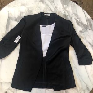 NWT Aritzia Satin Macauley Blazer size 2
